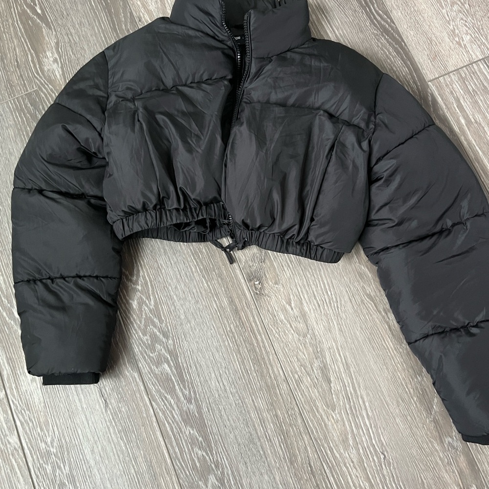 Osos Women's Black Puffer Jacket new without tags size large